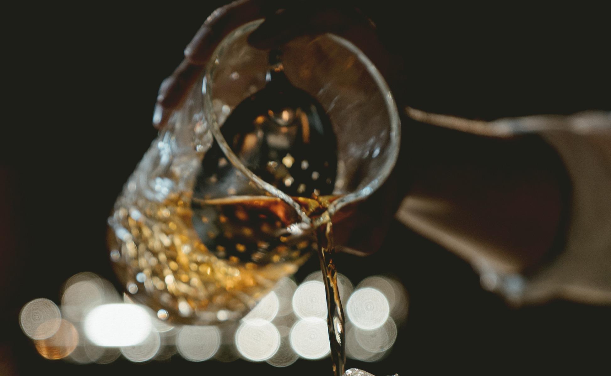 Stirring a Cocktail with a Mixing Glass